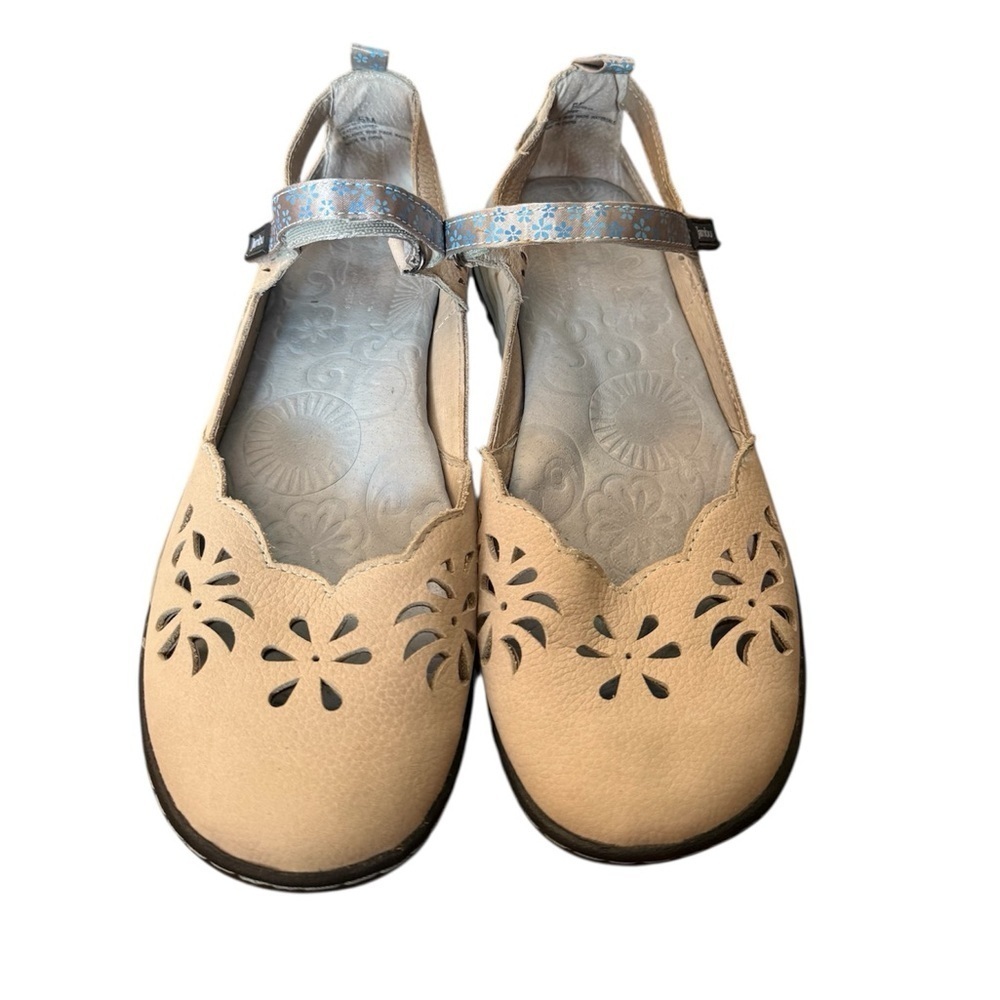 JBU by Jambu Beige/light Gray Adventure Cutout Mary Jane Flats-Size 7.5